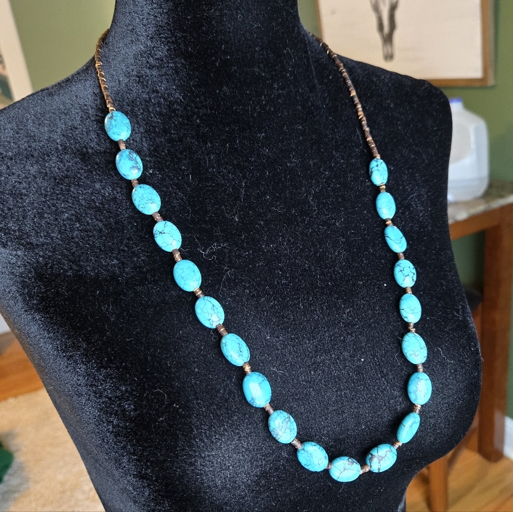 Turquoise Beaded Necklace